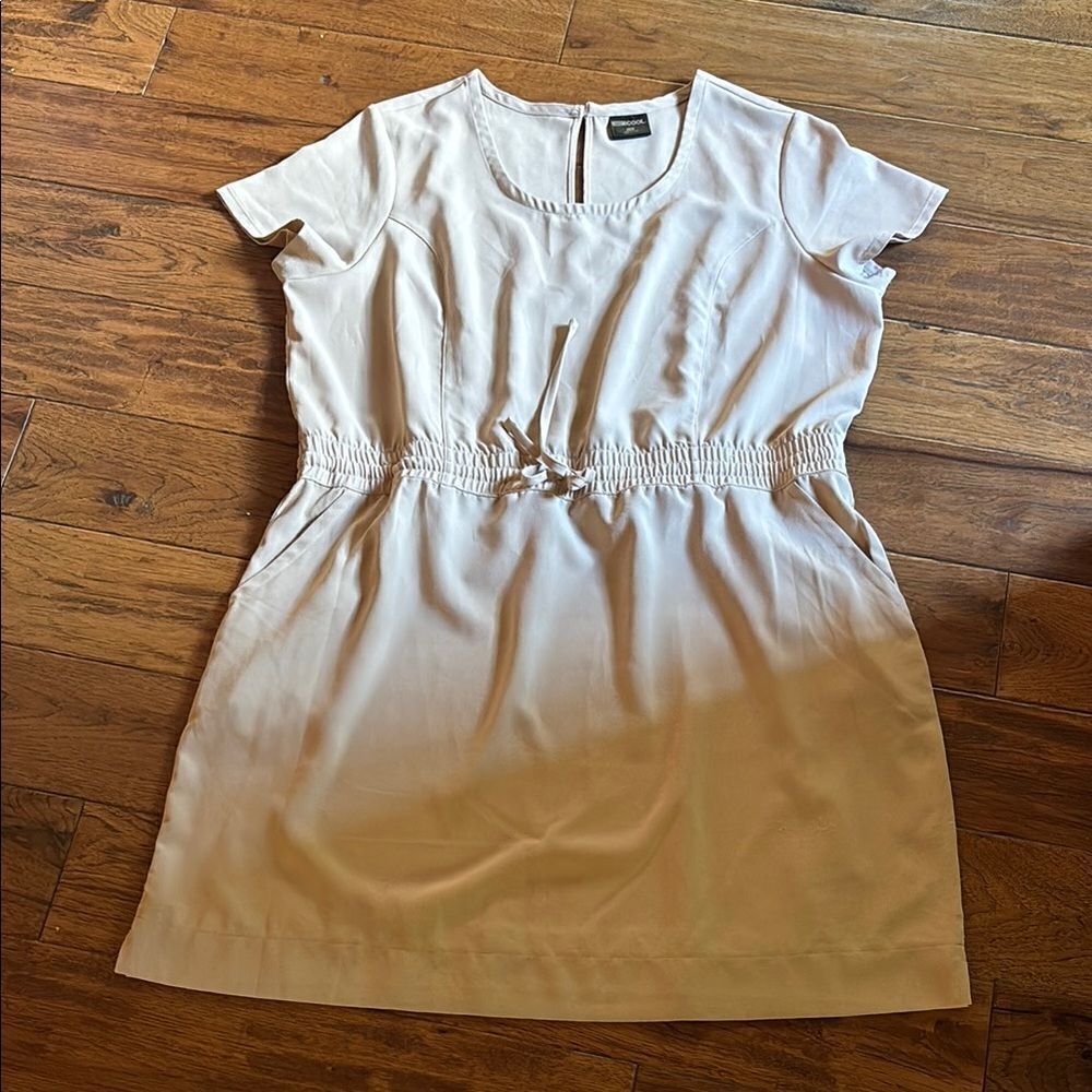 32 Degrees Athletic Cream Sundress Cap Sleeve Mini